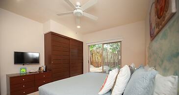 Puerta Zama 107 by BRM