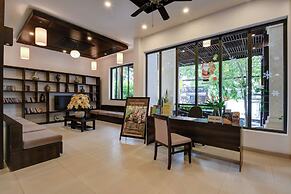 White Lotus Hotel Hoian