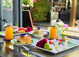 White Lotus Hotel Hoian