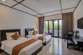 White Lotus Hotel Hoian