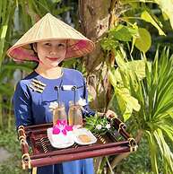 White Lotus Hotel Hoian