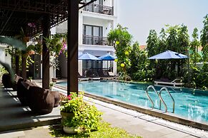 White Lotus Hotel Hoian