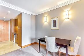 Metropolis 1 Bedroom with Parking