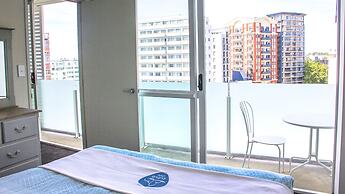 Quadrant 2 Bdr with Seaview & Parking