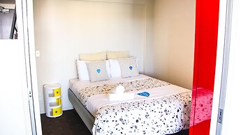 Quadrant 2 Bdr with Seaview & Parking