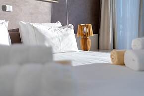 Vivo Mare Beachfront - Seaview Villas