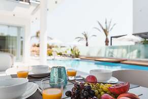 Vivo Mare Beachfront - Seaview Villas