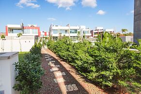 Vivo Mare Beachfront - Seaview Villas