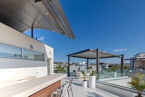 Vivo Mare Beachfront - Seaview Villas