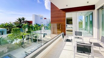 Vivo Mare Beachfront - Seaview Villas