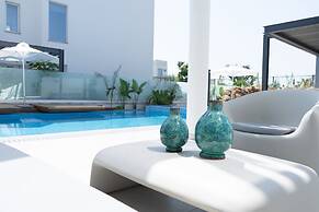 Vivo Mare Beachfront - Seaview Villas