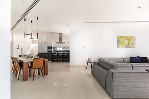 Vivo Mare Beachfront - Seaview Villas