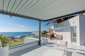 Vivo Mare Beachfront - Seaview Villas