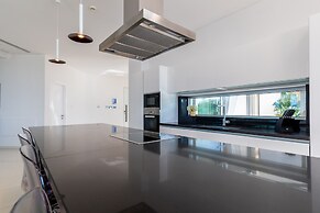 Vivo Mare Beachfront - Seaview Villas