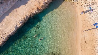 Vivo Mare Beachfront - Seaview Villas