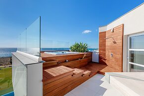 Vivo Mare Beachfront - Seaview Villas