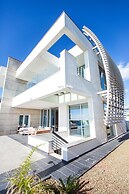 Vivo Mare Beachfront - Seaview Villas