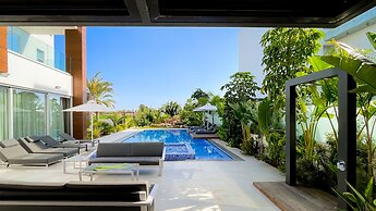 Vivo Mare Beachfront - Seaview Villas