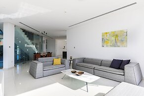 Vivo Mare Beachfront - Seaview Villas