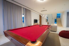 Tranquility Beachfront Villa