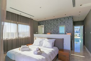 Tranquility Beachfront Villa