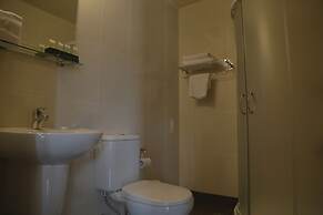 The Lodge Inn Hotel