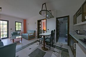 Club Mel Holiday Resort