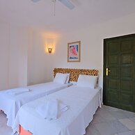 Club Mel Holiday Resort