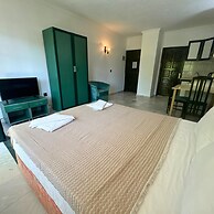 Club Mel Holiday Resort