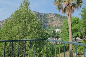 Club Mel Holiday Resort