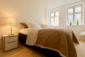 Dinesen Collection Two-Story Condos by Nyhavn Harbour