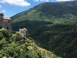 B&B Lo Straniero