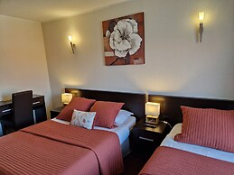 Hotel Bal
