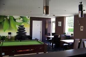 Hotel Bal