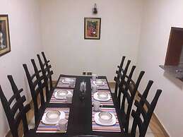 Geomara Wood Ave Park Apt 34