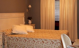 Hostal - Restaurante Emilia