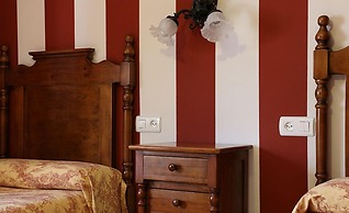 Hostal - Restaurante Emilia