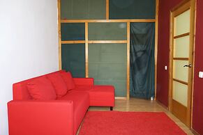 LUXKV Apartment on Staropimenovskiy 4