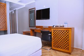 Tanga Beach Resort & Spa