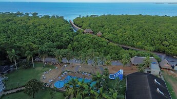 Tanga Beach Resort & Spa