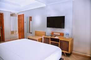 Tanga Beach Resort & Spa