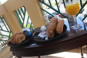 Tahrir Square Hostel