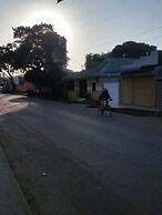 Raha Leo Inn