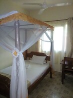 Kinondoni Diamond Hotel