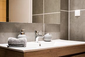 Eternal luxury suites