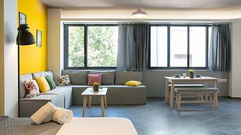 Eternal luxury suites