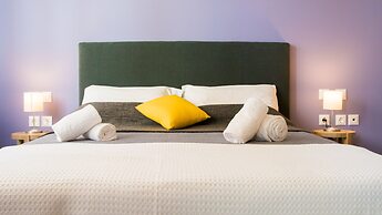 Eternal luxury suites