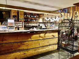 Country Hotel Heydalur