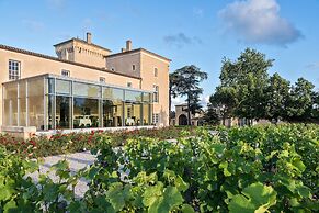 Château Lafaurie-Peyraguey Hôtel & Restaurant LALIQUE