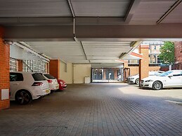 Live in Leeds Millenium Square Apartment